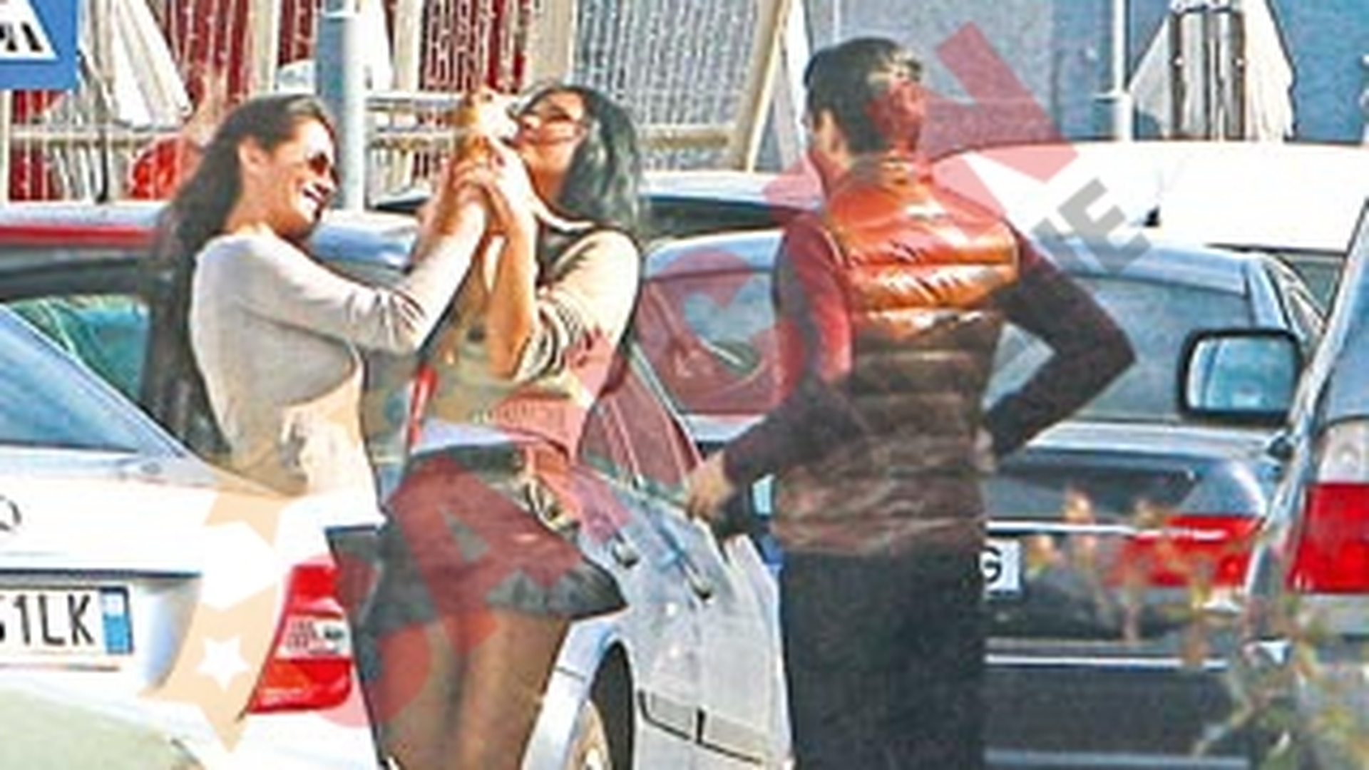 Daniela Crudu se giugiuleste cu cainele