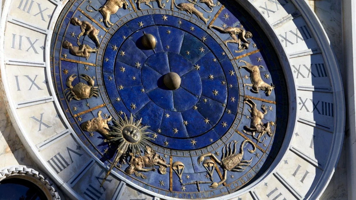 Cele 2 zodii afectate de Soarele în Balanță. Li se dă viața peste cap după 23 septembrie