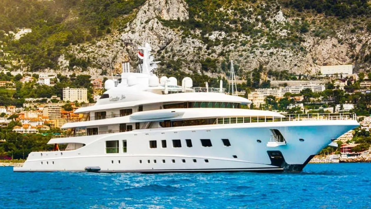 TOP 5 cele mai mari și luxoase iahturi, deținute de oligarhii ruși. GALERIE FOTO