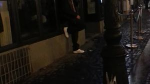 Discutii in contradictoriu intre Ombladon si iubita lui! Artistul s-a urcat intr-un taxi si a lasat-o singura in club!