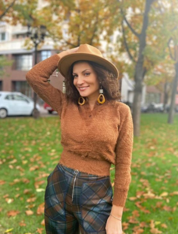 Proaspăt logodită, Ioana Ginghină aruncă săgeți către fostul soț: „Am înflorit după divorț”
