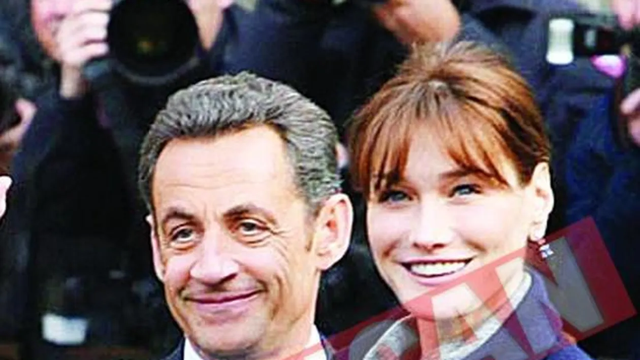 Carla Bruni, la cutite cu sotul ei