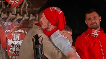Ce i-a șoptit Călin Donca lui Iustin HVNDS la ureche, după ce a fost eliminat de la Survivor? Gabi Tamaș s-a uitat lung la el