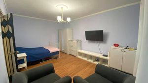 Proprietarii de apartamente din Capitală au luat-o razna. Garsonieră de închiriat cu taxă specială pentru animale. FOTO