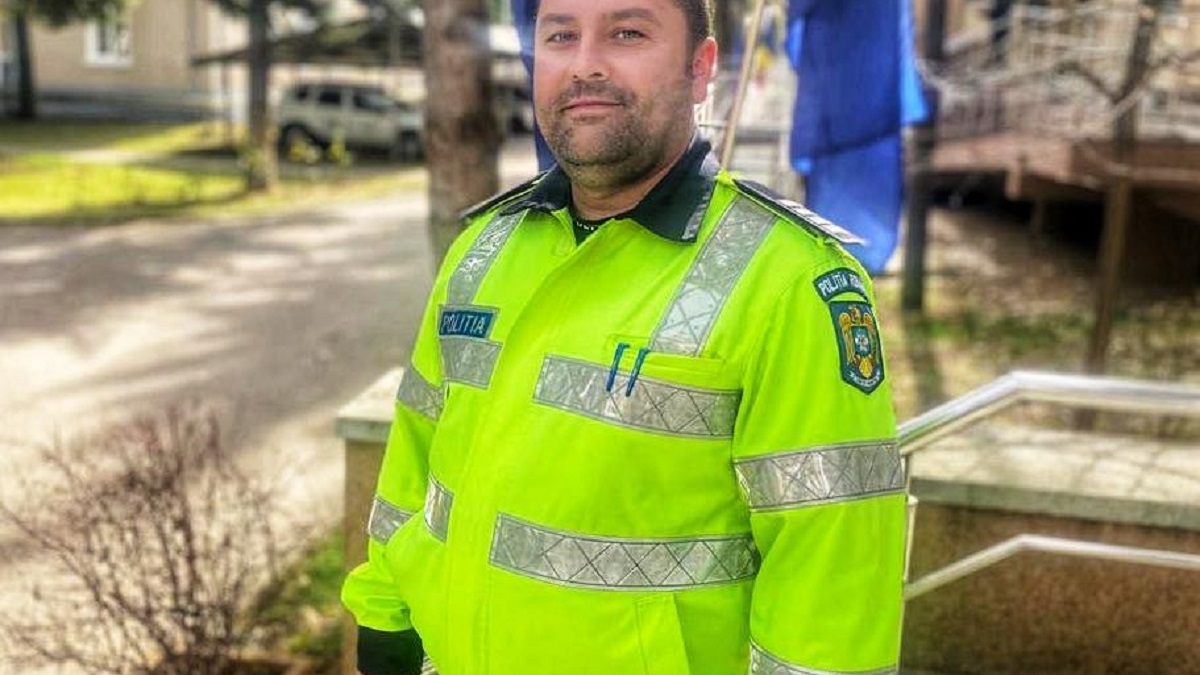 A acționat rapid! Gestul făcut de Ionuț, un polițist din Dâmbovița, după ce a primit un mesaj pe internet de la o tânără sechestrată în Italia