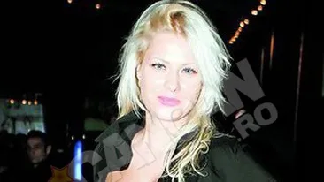 Simona Sensual a intrerupt colaborarea in moda cu iubita lui Mitea: Pe Tonciu o angajez la talcioc!