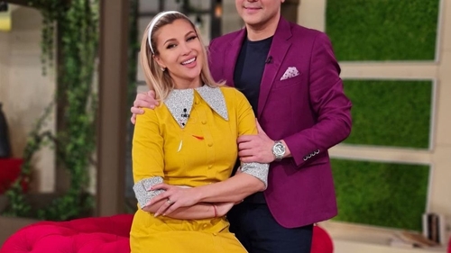 Lora a început să plângă, în direct la TV. O celebra actriță a impresionat-o până la lacrimi. FOTO