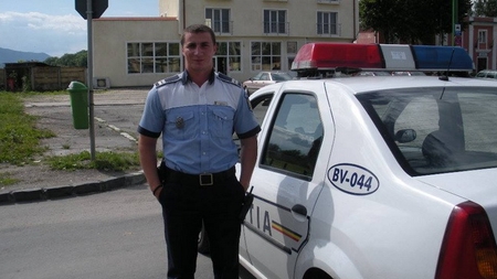 Ultima isprava a celui mai haios politist rutier. Cum l-a tratat Marian Godina pe un smecheras cu BMW" ics.."!