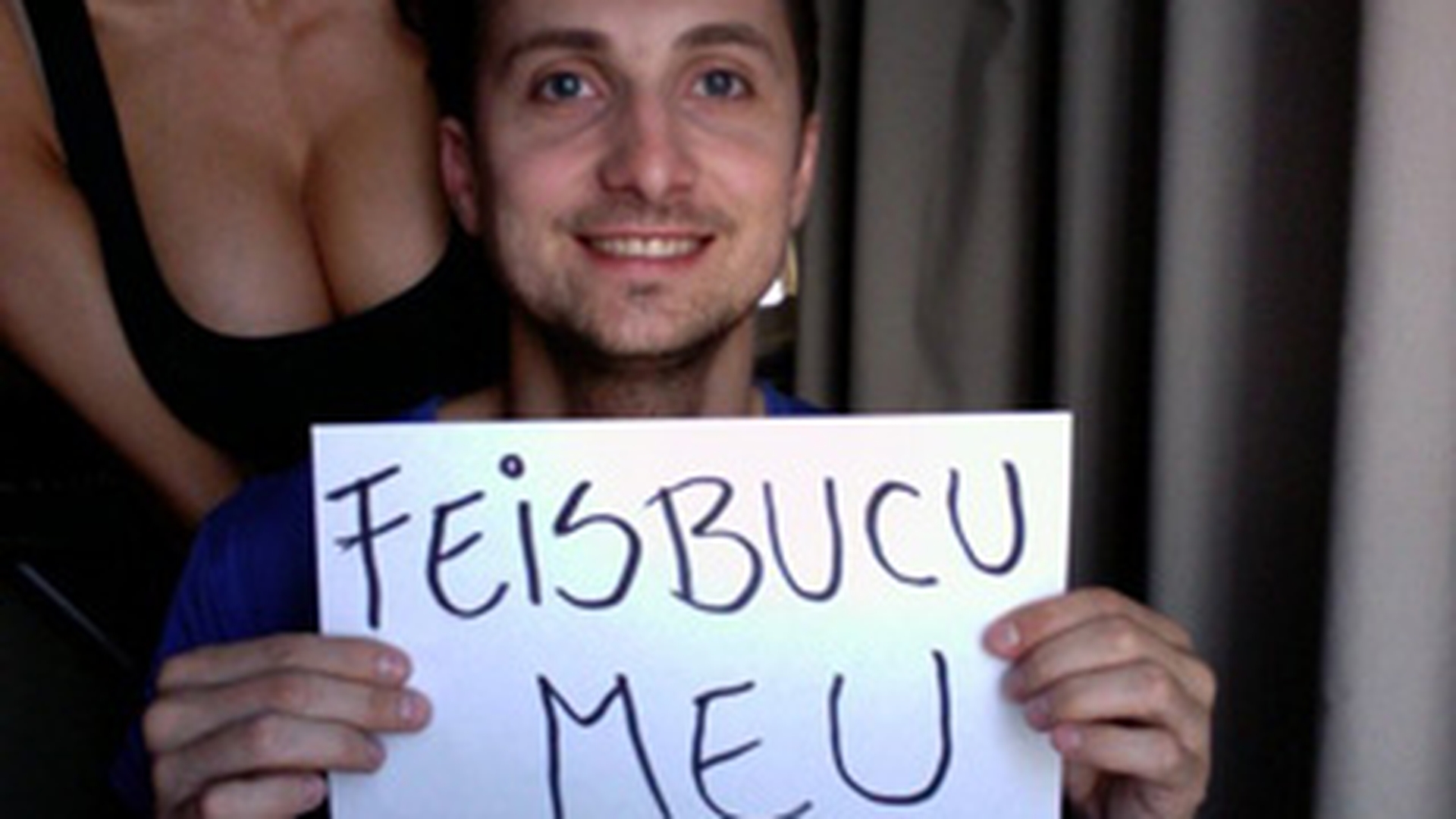 Dani si-a facut profil pe Facebook: "Asta e hadevaratu feisbuc a lu Dani Otil"