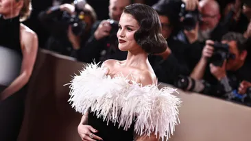 Dieta Selenei Gomez. Cum a reușit să slăbească considerabil, după ce a fost aspru criticată pentru kilogramele în plus