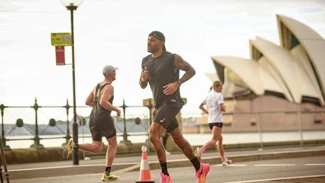 Celebru influencer, diagnosticat cu cancer în stadiu terminal după un semimaraton. Simptomele banale pe care le-a ignorat