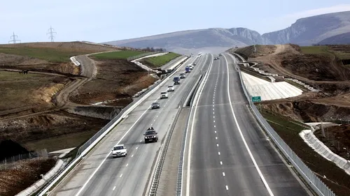 Tanar de 24 de ani, prins cu 220 de kilometri pe ora pe Autostrada Transilvania