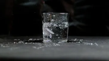 Trucul viral: cum să-ți crești pH-ul apei fără aparate? Devine miraculoasă