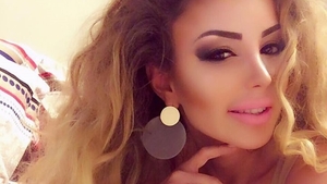 Roxana Vașniuc și-a ”pompat” silicon în posterior! Imagini incendiare