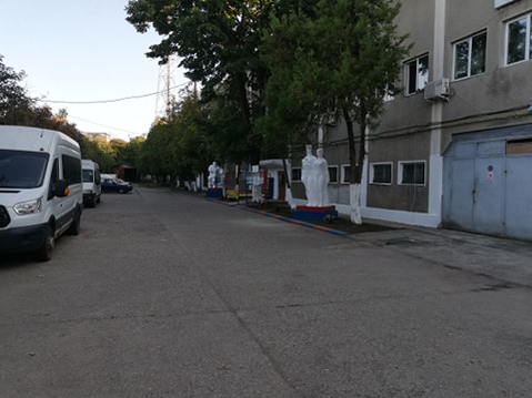 Stadionul Municipal din Bacău, fost ”Dumitru Sechelariu”, a ajuns de nerecunoscut