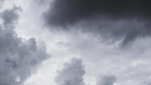 Meteo 15 NOIEMBRIE! Vor fi ploi slabe şi burniţă