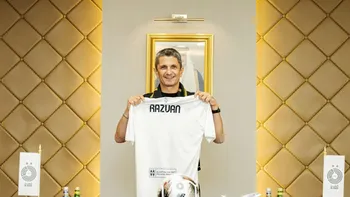 Răzvan Lucescu a dat lovitura! Va pregăti Al-Sadd FC în următoarele două sezoane
