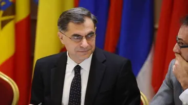 Petre Roman, distrus de durere! Mesaj cu lacrimi în ochi după ce a aflat că a murit: Niciodată nu a urmărit vreo ambiție personală!”