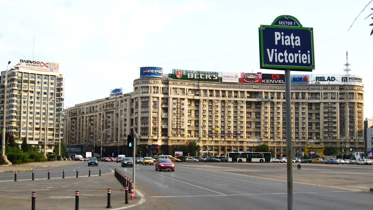 Poliția a anunțat că va face un control pirotehnic tuturor mașinilor parcate în Piața Victoriei