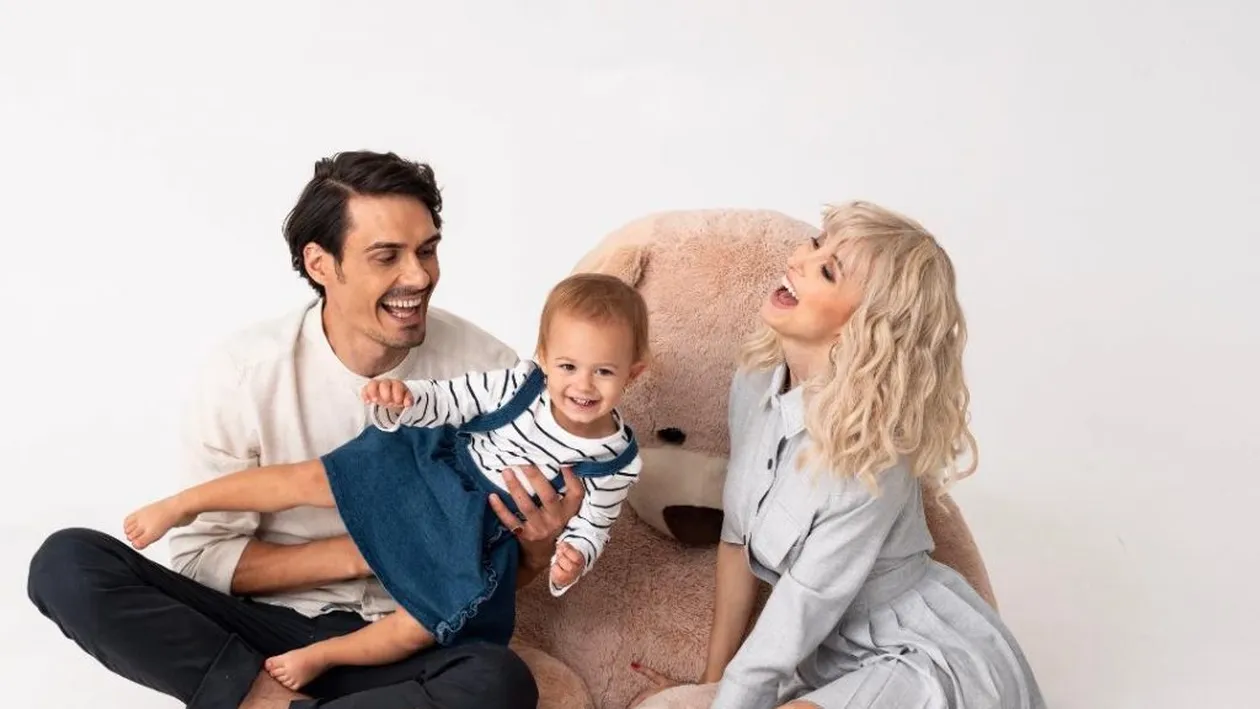 Andreea Bălan a mărturisit adevăratele motive pentru care a ales să nu-i arate chipul fiicei sale timp de doi ani