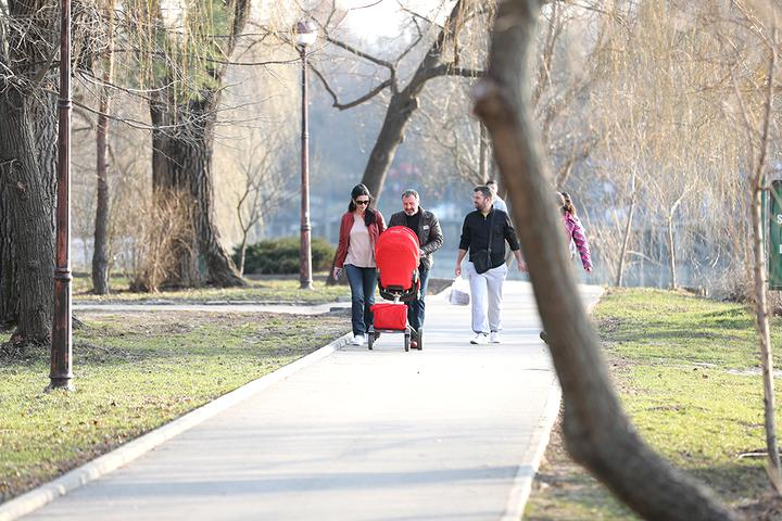 Afaceristul a devenit între timp și tătic