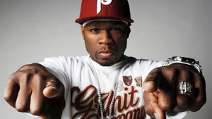 Rapperul 50 CENT, lăsat fără cuvinte de tradiţiile româneşti! A filmat şi a pus totul pe internet, apoi...