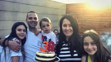 Amalia Năstase s-a căsătorit în secret cu Răzvan Vasilescu! Mărturii emoționante despre ceremonie: “Este un inel de logodnă, care este şi verighetă”