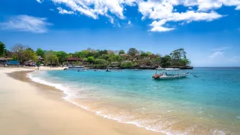 Insula preferată de români care le va cere turiștilor extras de cont bancar, bilete de întoarcere și itinerarii detaliate. Care e motivul?