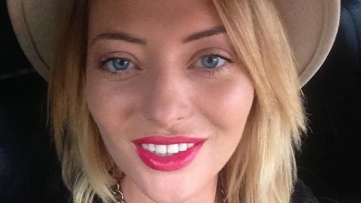 Delia Matache si-a facut un nou tatuaj! Pozitionat pe spate, desenul uimeste prin simbolistica sa! Vezi fotografia