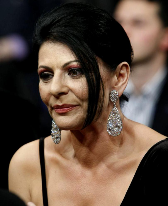Elena Cârstea, supărată pe români: ”Nu mă chemați, nu vin!”