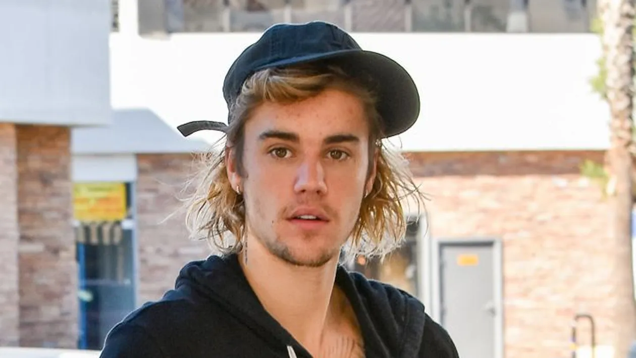 Fanii lui Justin Bieber sunt în stare de șoc! Artistul a anunțat de ce boală suferă
