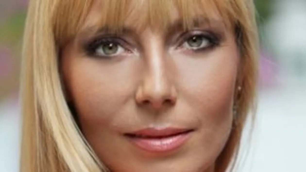 Roxana Iliescu si iubitul ei rup tacerea! Primele declaratii ale prezentatoarei TV si ale barbatului insurat cu care are o relatie