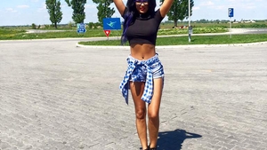 DANIELA CRUDU pozează în ipostaze sexy, dar uite ce note a luat la BAC! 
