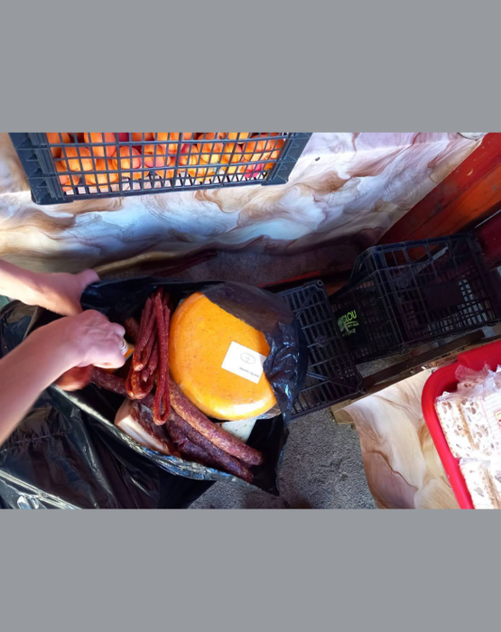 Inspectorii Autorițății Naționale pentru Protecția Consumatorilor (ANPC) au demarat mai multe controale la comercianții din zona montană Bâlea Lac/ sursă foto: Facebook