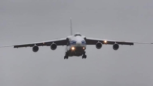 VIDEO | Aterizare spectaculoasă pe aeroportul din Koln