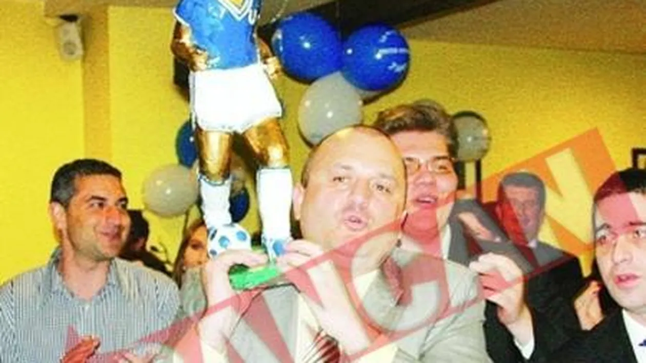 Mititelu a primit o statuie din BCA