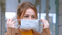 Ce amenzi vor primi cei care nu poartă mască de protecție după 15 mai, în timpul stării de alertă