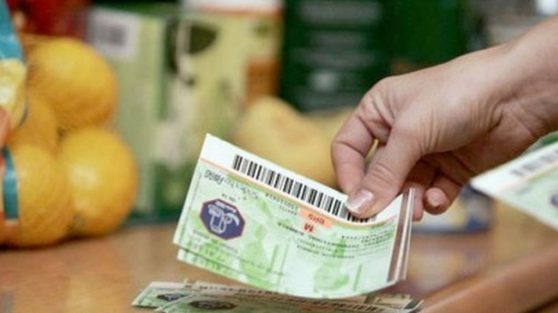 Judecătorii au explicat de ce nu se pot acorda tichetele de vacanţă