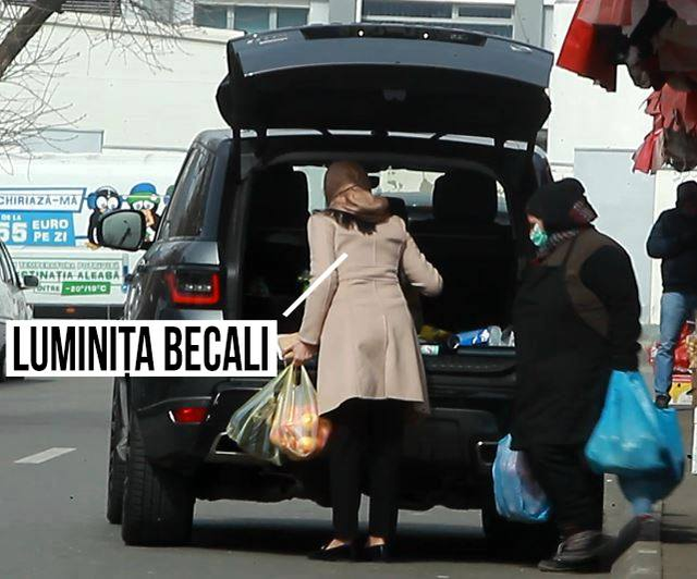 Luminița Becali, încărcată cu sacoșe