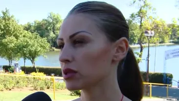 Scandal de proportii intr-un restaurant! Marturii incendiare despre Roxana (ex-Trident): Fetita o gasea in pat cu Andrei Badiu