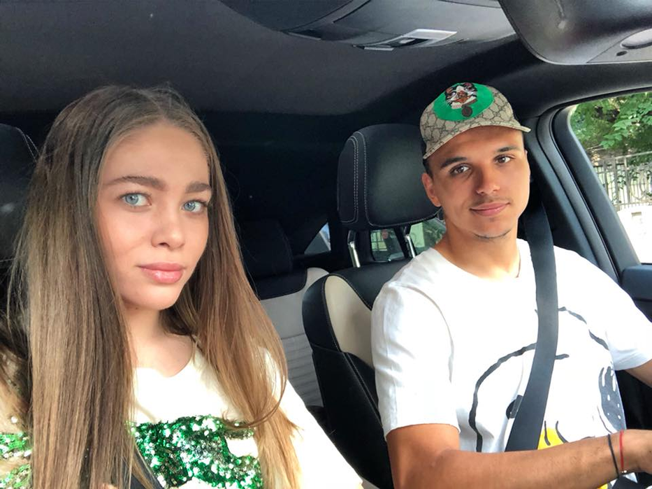 Iubita lui Cristi Manea, în tribune la meciul României U21 cu Germania. Cum arată Andreea la câteva zile după ce a fost bătută de un suporter