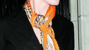 Catherine Zeta-Jones, internata la nebuni