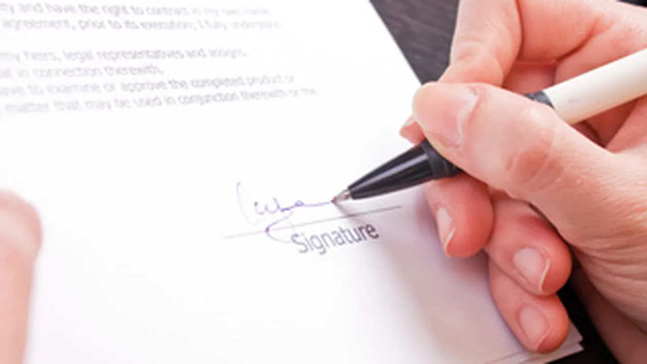 Zeci de maramureseni au fost pacaliti de o firma de recrutare! Au fost obligati sa renunte la pretentiile salariale!