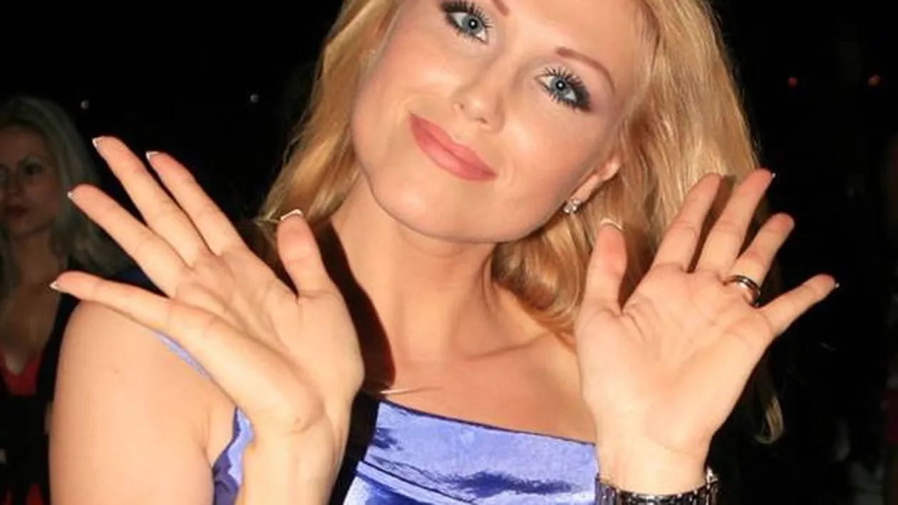 Detaliile celui mai fastuos botez al anului! Cristina Rus a ramas fara voce, la propriu! Vezi in ce lux s-au distrat invitatii