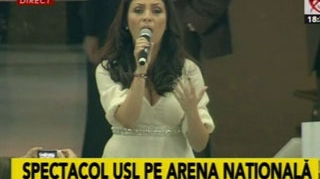 Andra a intonat Imnul National la mitingul USL in fata a 60 de mii de oameni!