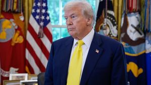 Donald Trump, anunț controversat despre Paracetamol! Legătura cu autismul