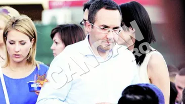 Afaceristul a luptat sa o cucereasca chiar daca stirista alesese un fotbalist. Milionarul Costan a smuls-o pe Luiza Bogdan din bratele lui Torje