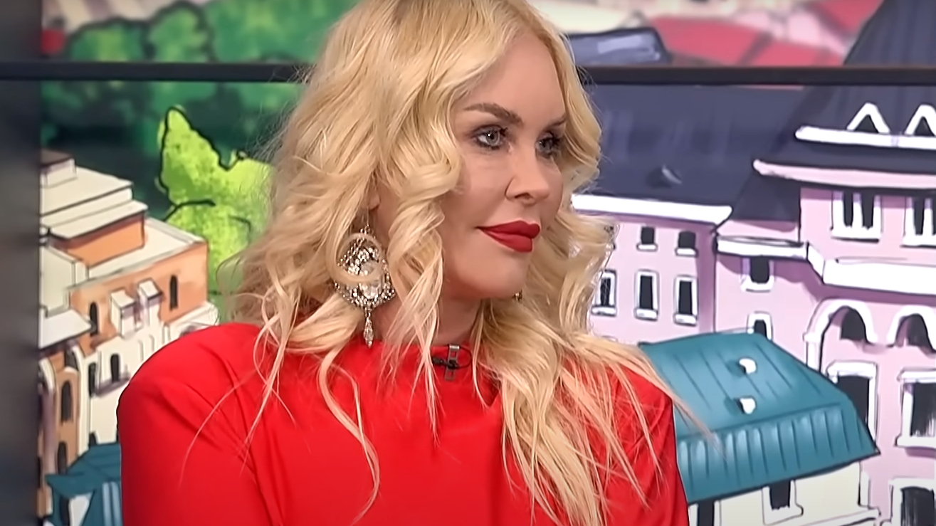 Vica Blochina o face praf pe Bianca Patrichi! Ce îi reprosează blondina: "Această Maria Magdalena a început, ușor ușor, să arunce cu noroi"