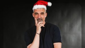 Cadoul de la Moșul “poznaș” l-a lăsat mască! Aurelian Temișan, plot twist înainte de Crăciun