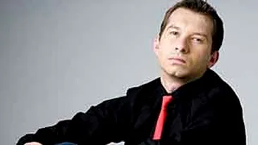 De Ziua Indragostitilor, Mihai Sturzu a avut o ocupatie mai putin obisnuita! Afla de ce a stat cu cartea in brate!